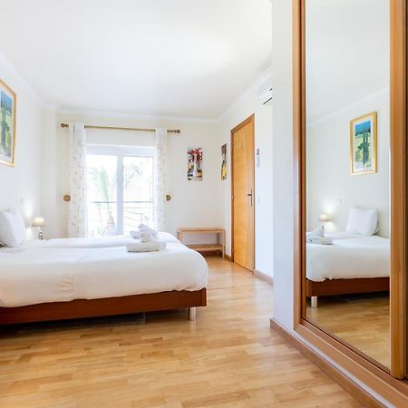 Mira Baia - Meia Praia Family Apartment Lagos Eksteriør billede