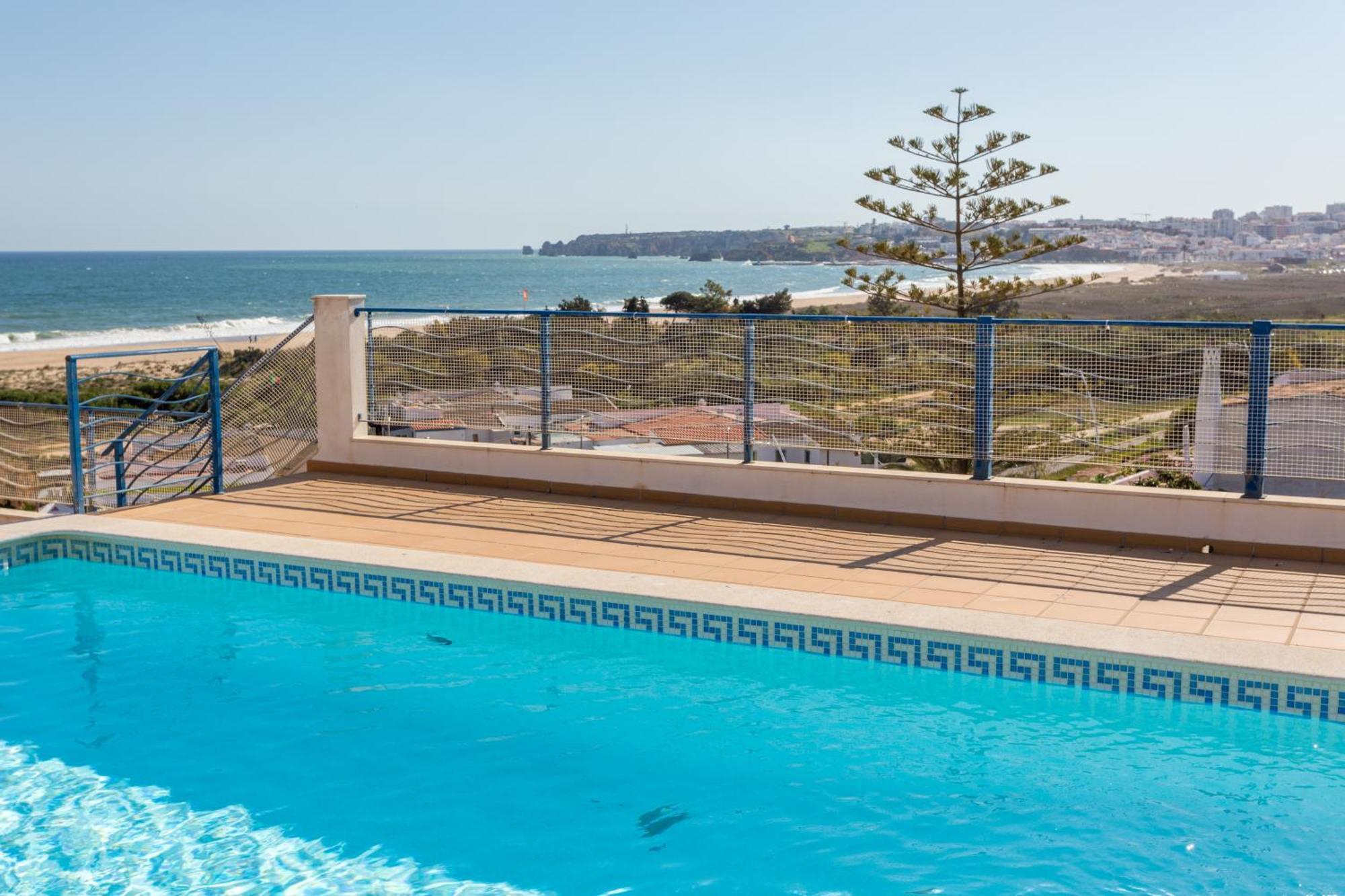 Mira Baia - Meia Praia Family Apartment Lagos Eksteriør billede