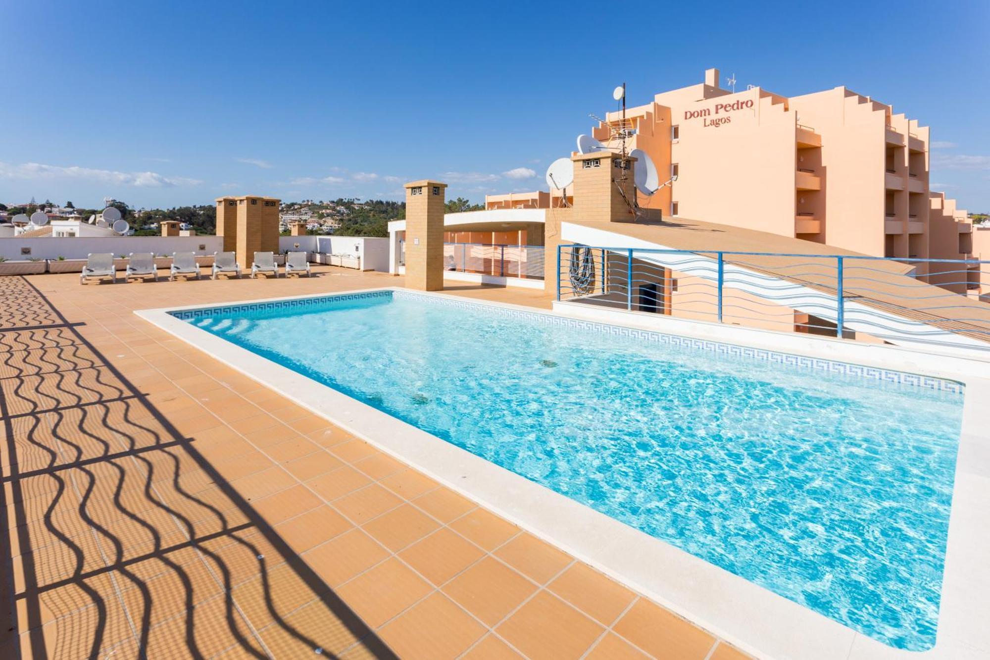 Mira Baia - Meia Praia Family Apartment Lagos Eksteriør billede